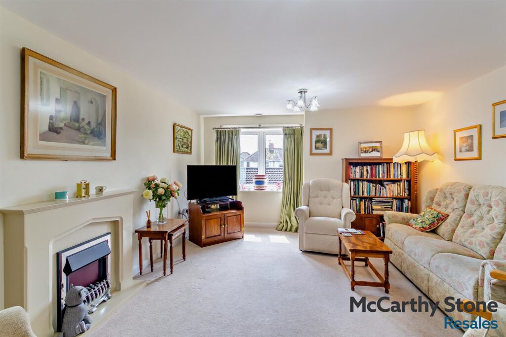 Smithson Court, Top Lane, Copmanthorpe, York, YO23 3AA
