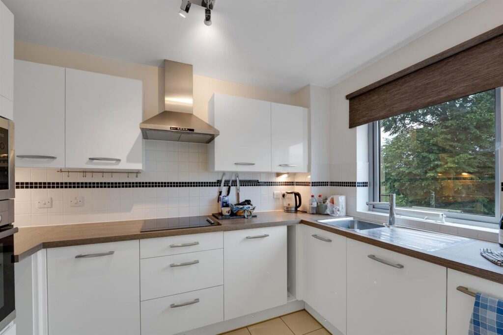 Kingston Road, Raynes Park, London, SW20 8DA