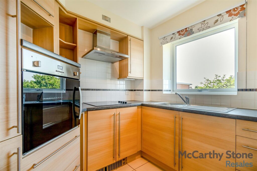 Henshaw Court, Chester Road, Castle Bromwich, Birmingham, West Midlands, B36 0JQ