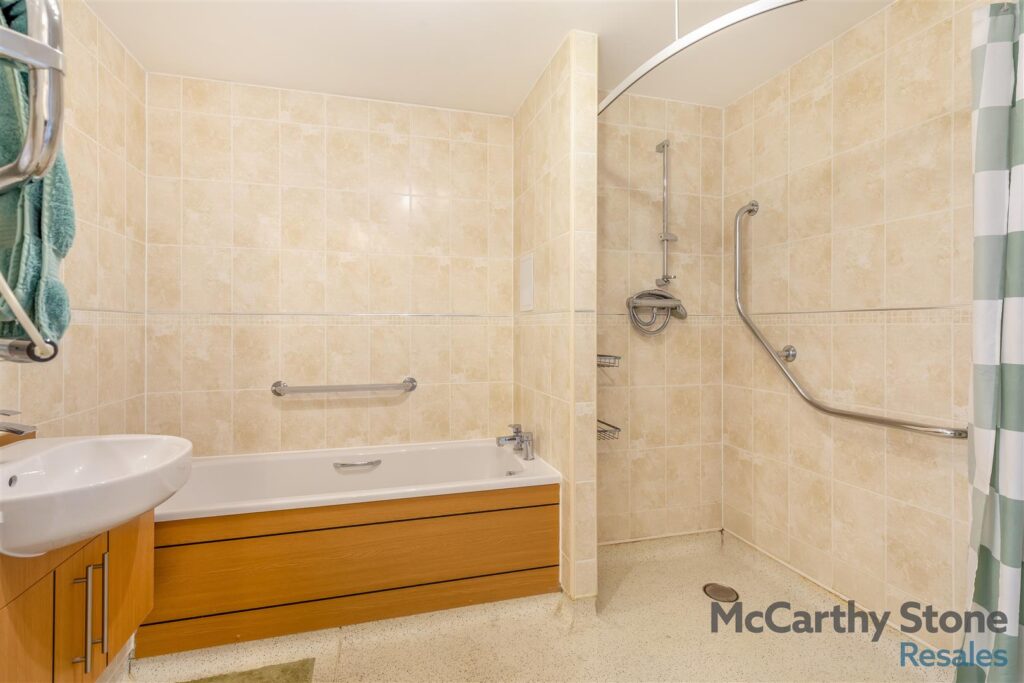 Thomas Court, Marlborough Road, Cardiff, Glamorgan, CF23 5EZ