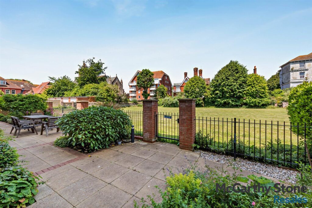 Martello Court, Jevington Gardens, Eastbourne, East Sussex, BN21 4SD