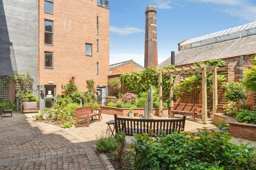 Forest Court, Union Street, Chester