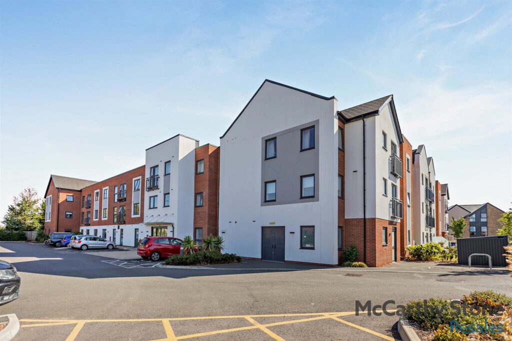 Pym Court Bewick Avenue, Topsham, Exeter