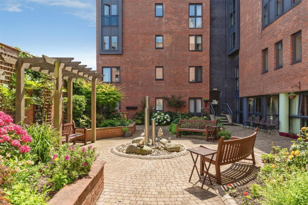 Forest Court, Union Street, Chester
