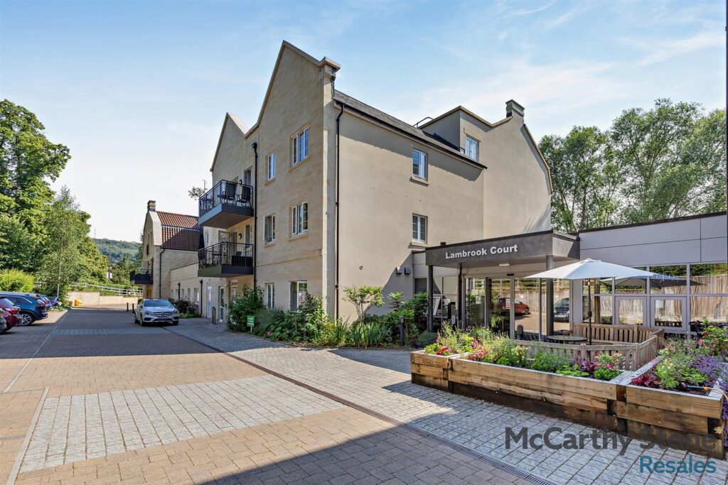 Lambrook Court, Gloucester Road, Larkhall, Bath
