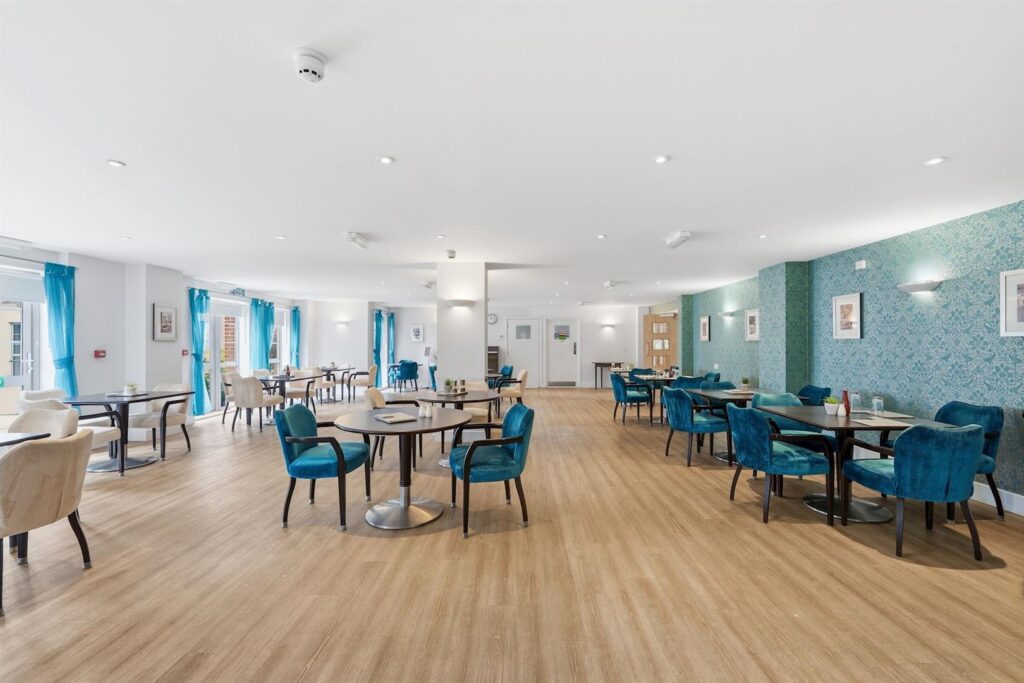 Kingston Road, Raynes Park, London, SW20 8DA