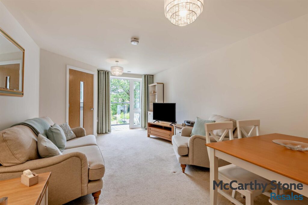 Weavers House, Highgate Hill, Hawkhurst, TN18 4FH