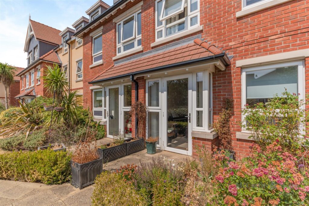 Horton Mill Court, Hanbury Road, Droitwich, WR9 8GD