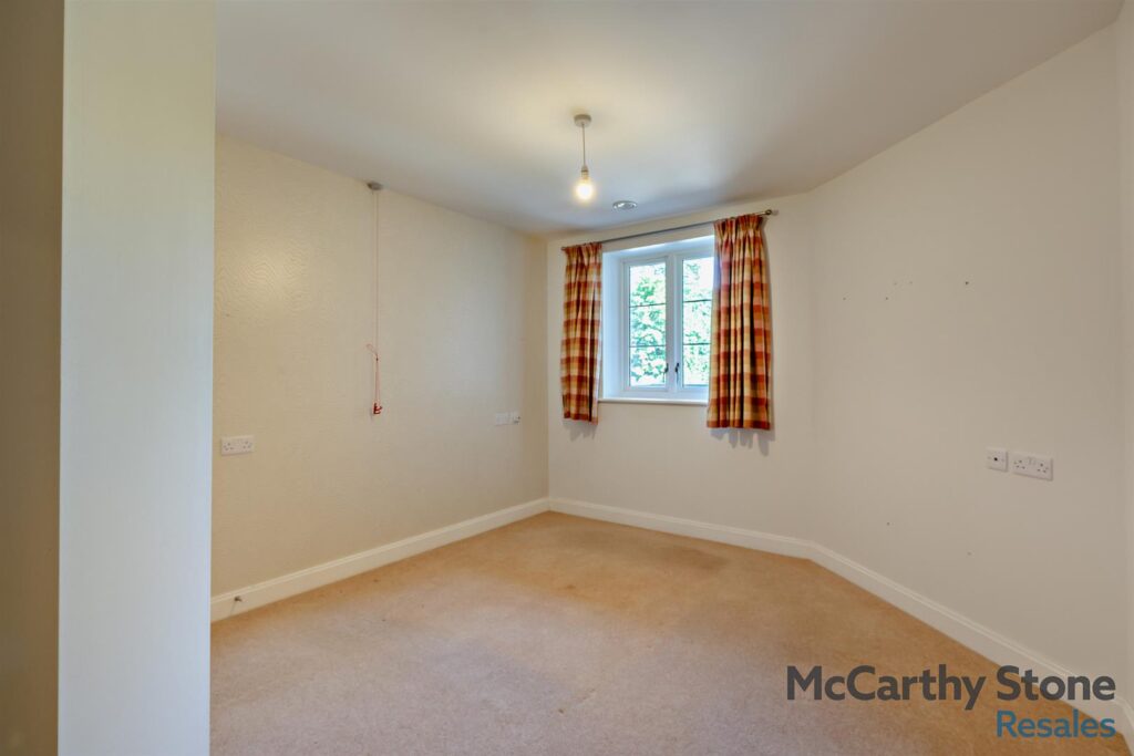 Lambrook Court, Gloucester Road, Larkhall, Bath
