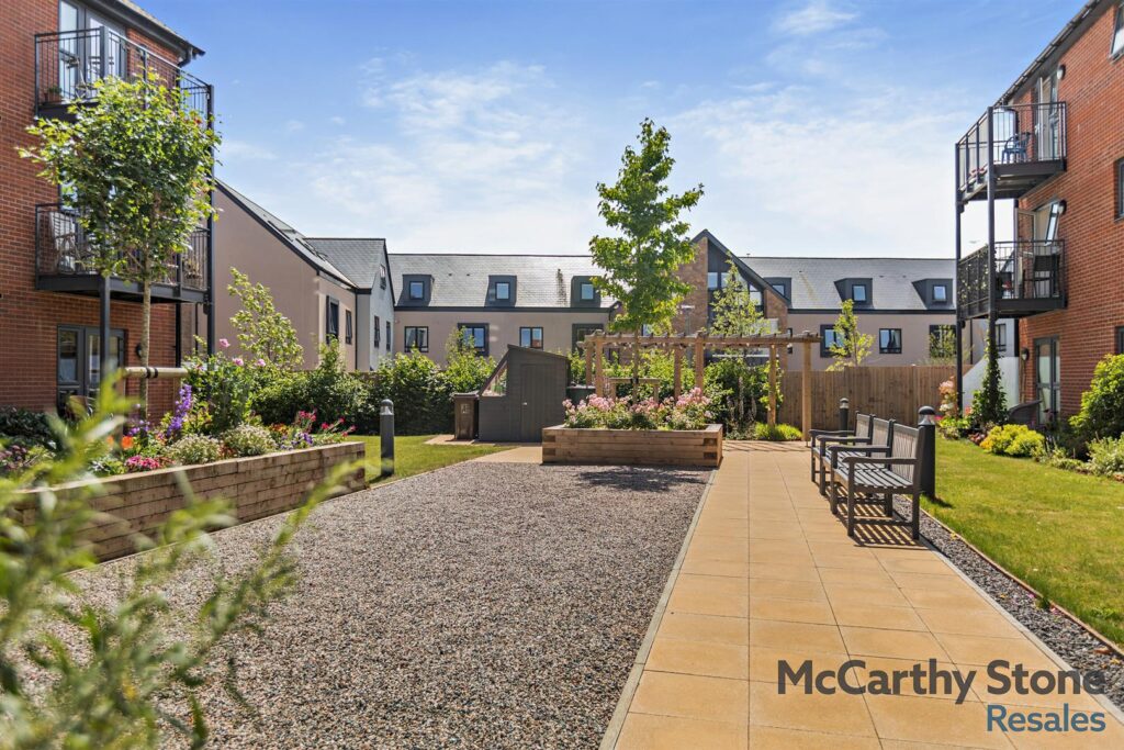 Pym Court Bewick Avenue, Topsham, Exeter