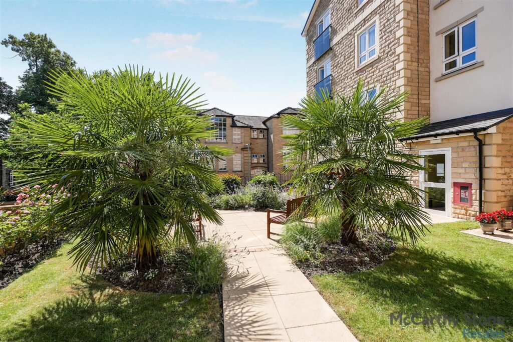 Hepworth Court, Parsonage Lane, Brighouse