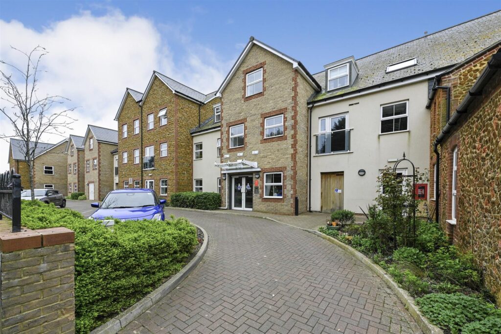 Eastland Grange, 16 Valentine Road, Hunstanton
