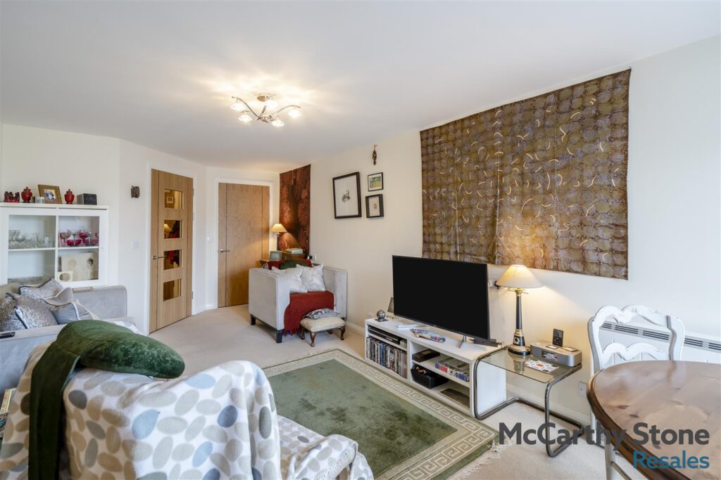 142 Greaves Road, Lancaster