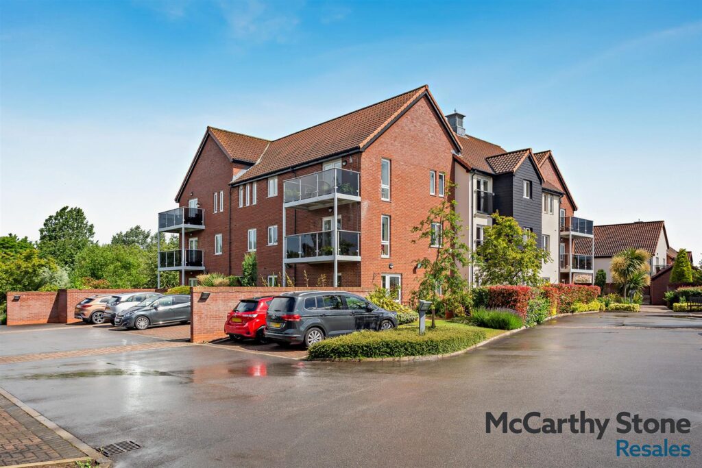 Smithson Court, Top Lane, Copmanthorpe, York, YO23 3AA