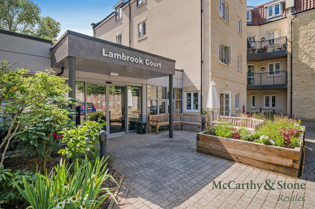 Lambrook Court, Gloucester Road, Larkhall, Bath