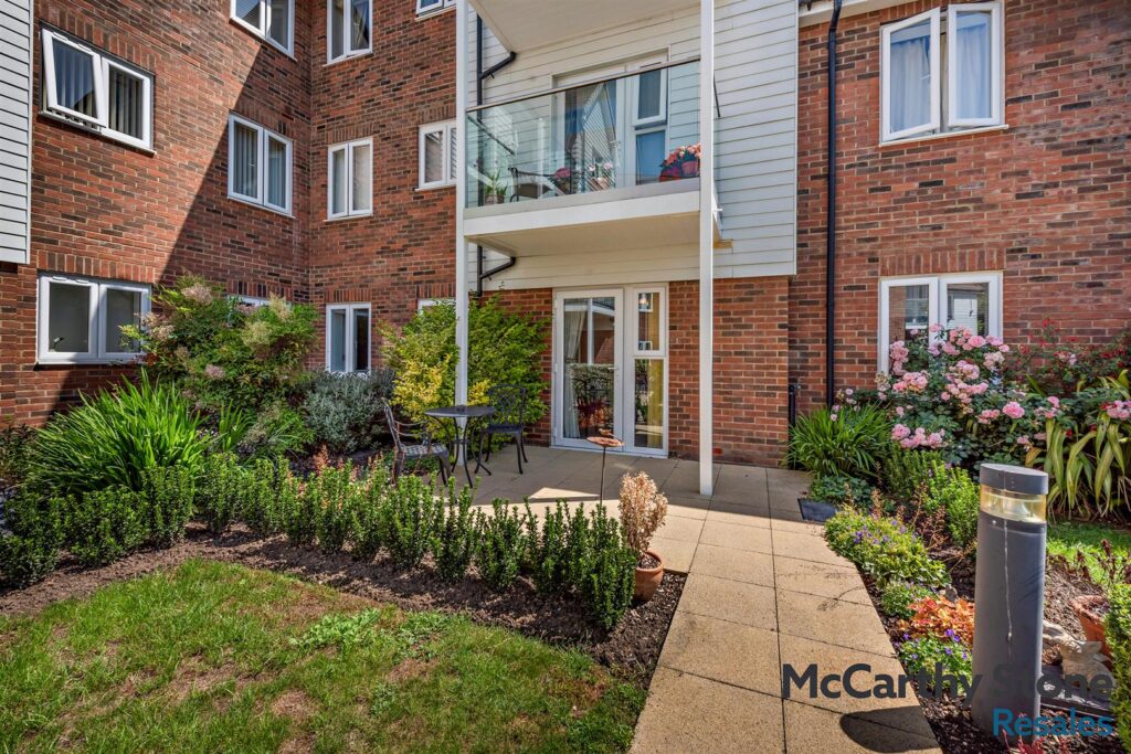 Oak Tree Court, Smallhythe Road, Tenterden, Kent, TN30 7EQ