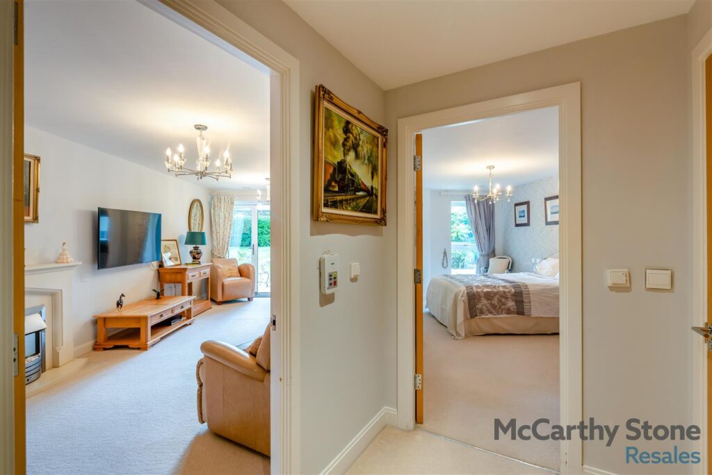 Thorneycroft, Wood Road, Tettenhall, WV6 8PR