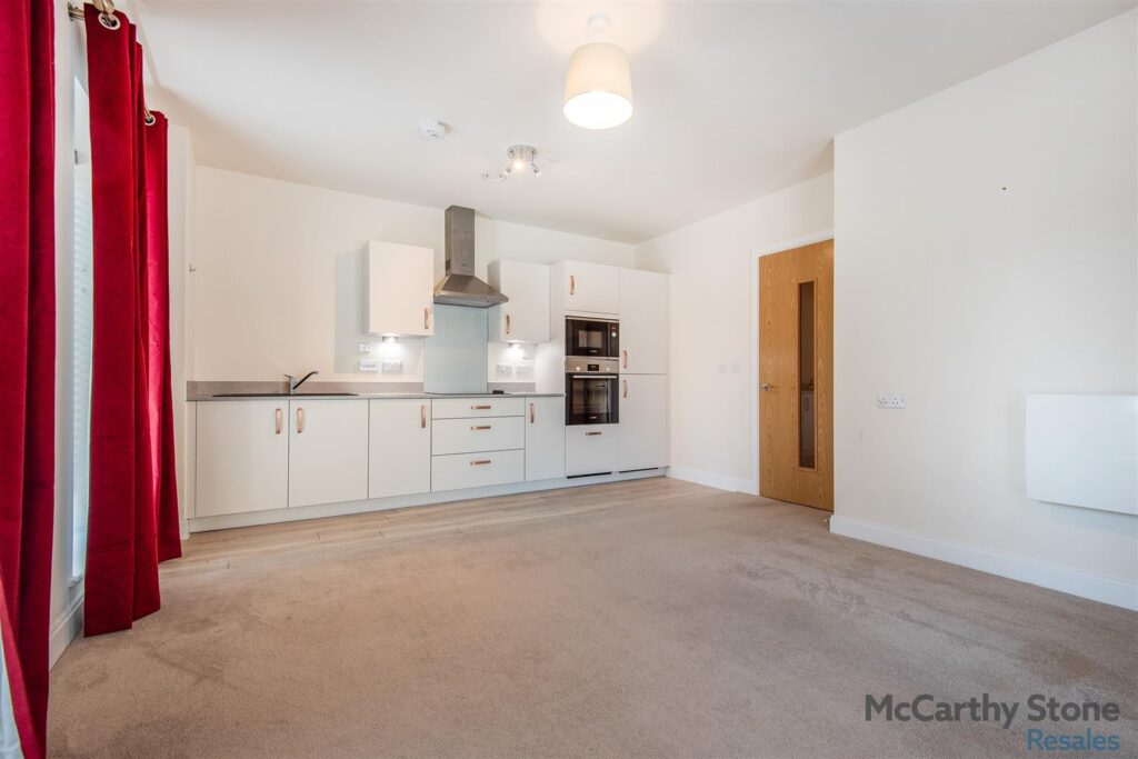 Norton Place, Icknield Way, Baldock SG7 5AN
