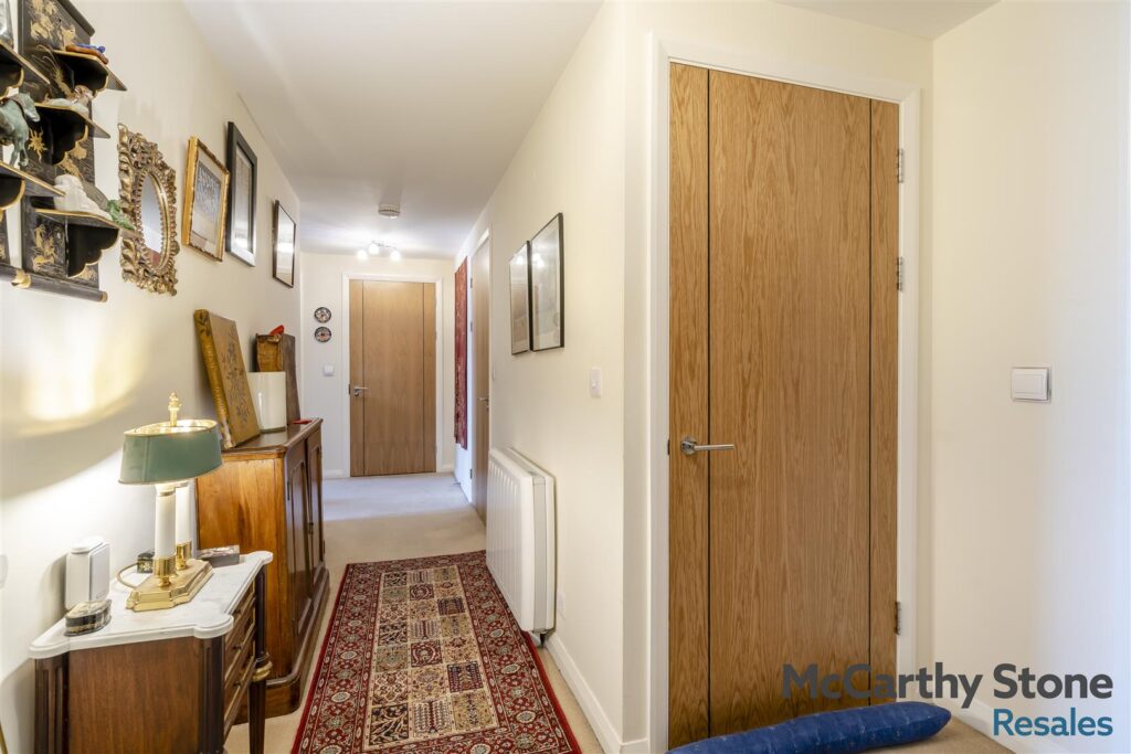 142 Greaves Road, Lancaster