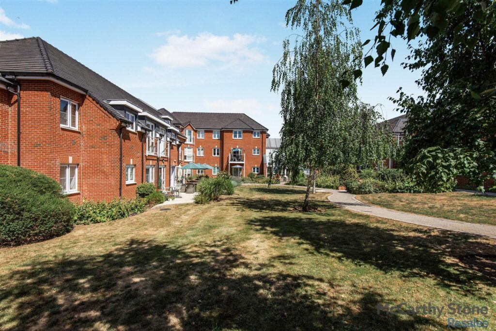 Park House, Old Park Road, Hitchin