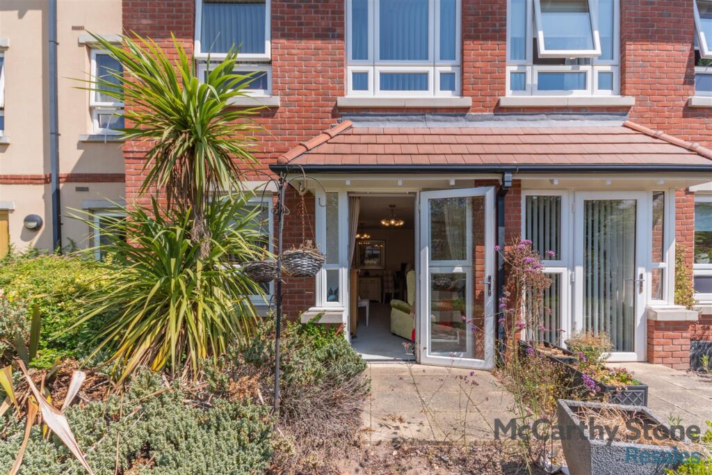 Horton Mill Court, Hanbury Road, Droitwich, WR9 8GD