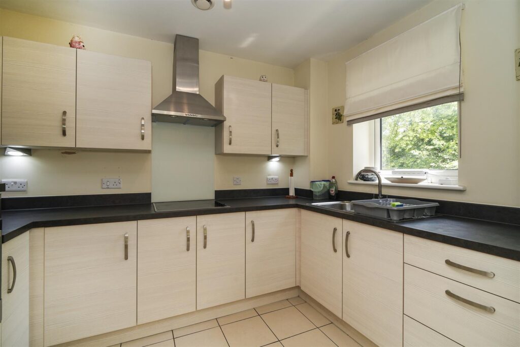 Broadfield Court, Park View Road, Prestwich, Manchester