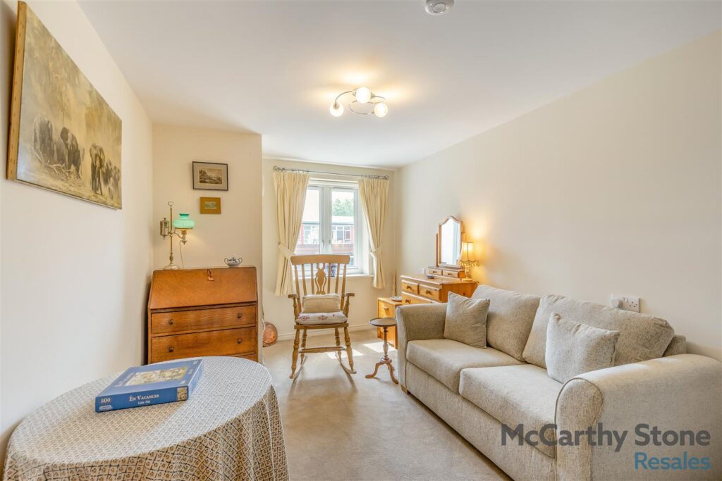 Thomas Court, Marlborough Road, Cardiff, Glamorgan, CF23 5EZ