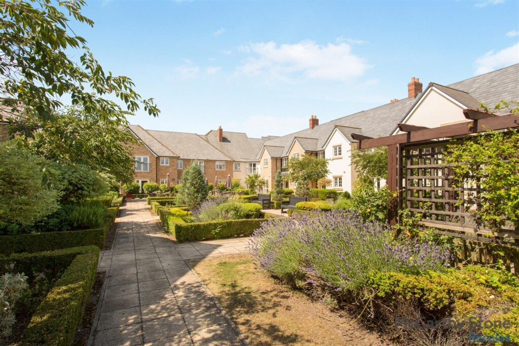 Roslyn Court, Lisle Lane, Ely, Cambridgeshire, CB7 4FA