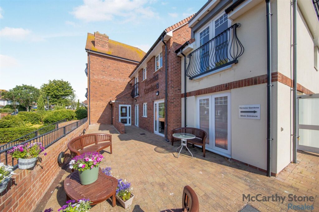 Victoria Gardens. Raglan Road, Frinton-On-Sea, Essex, CO13 9FA