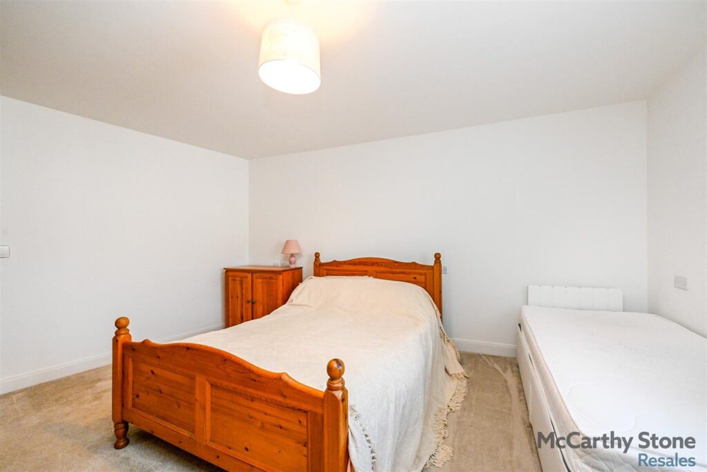Eastland Grange, 16 Valentine Road, Hunstanton, Norfolk, PE36 5FA