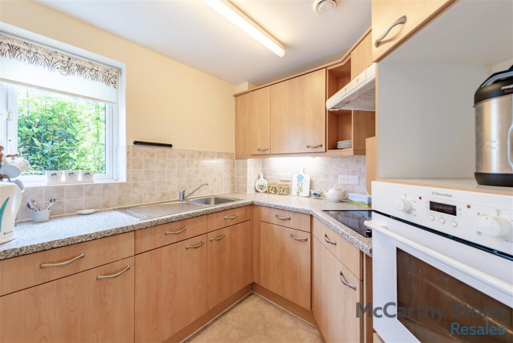 Jessop Court, Chester Road, Little Sutton, Ellesmere Port