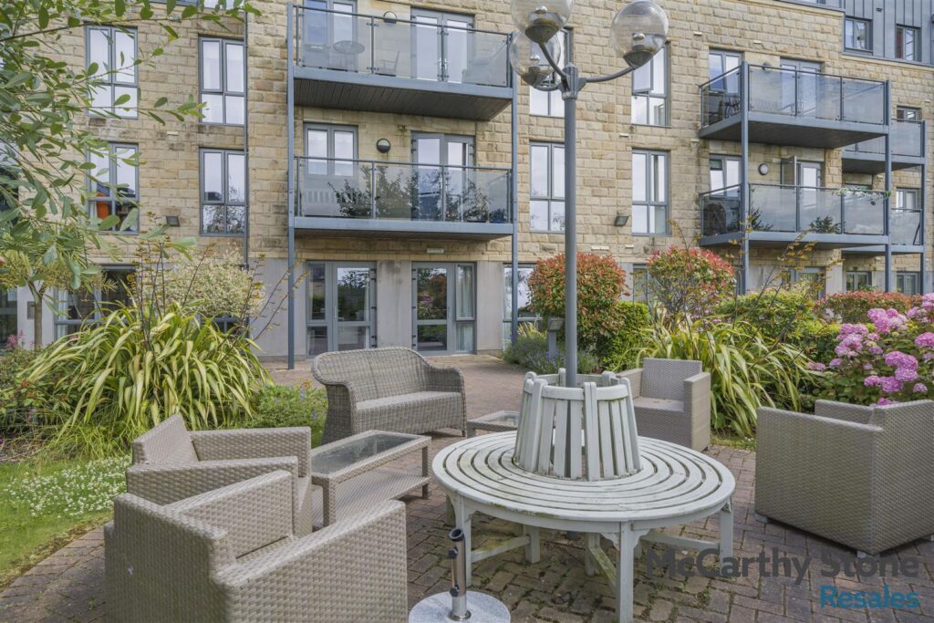 142 Greaves Road, Lancaster