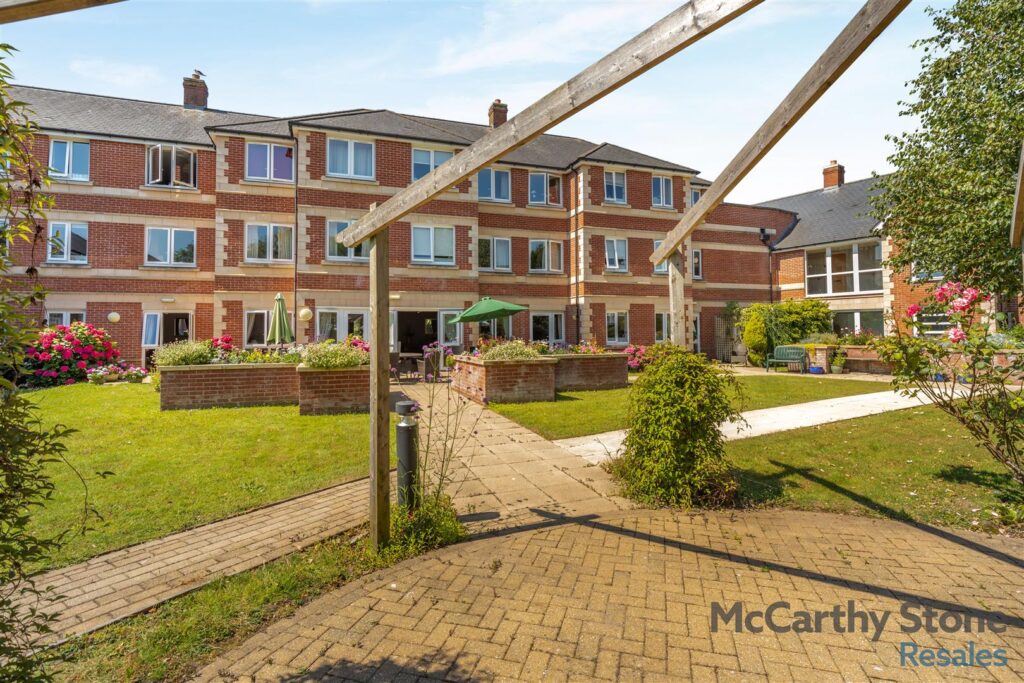 Thomas Court, Marlborough Road, Cardiff, Glamorgan, CF23 5EZ
