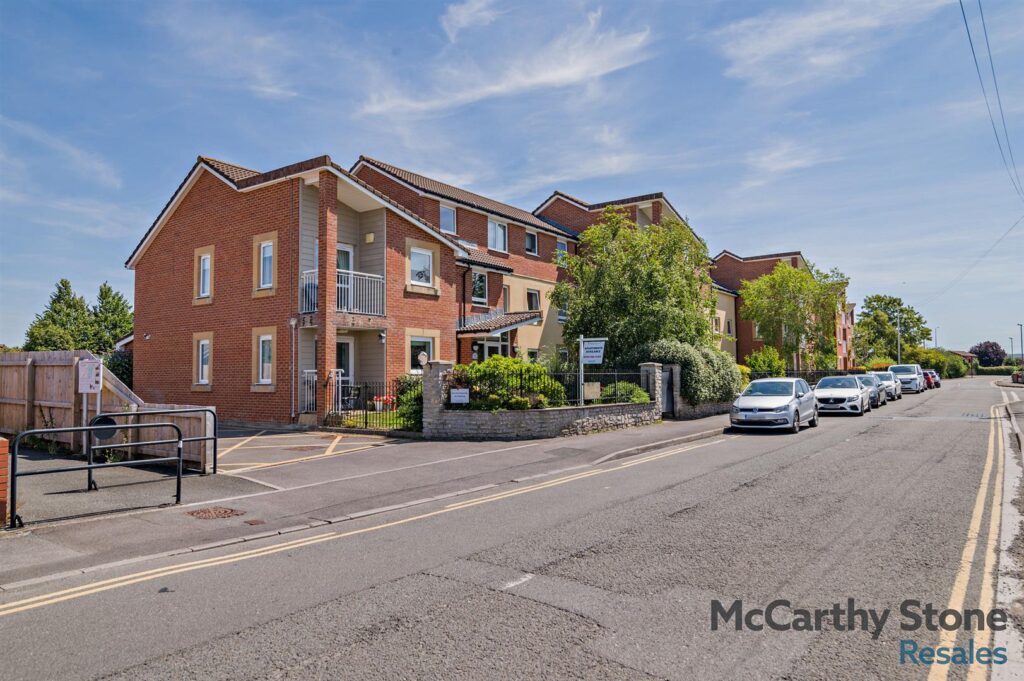 Fussells Court, Station Road, Worle, Weston-Super-Mare