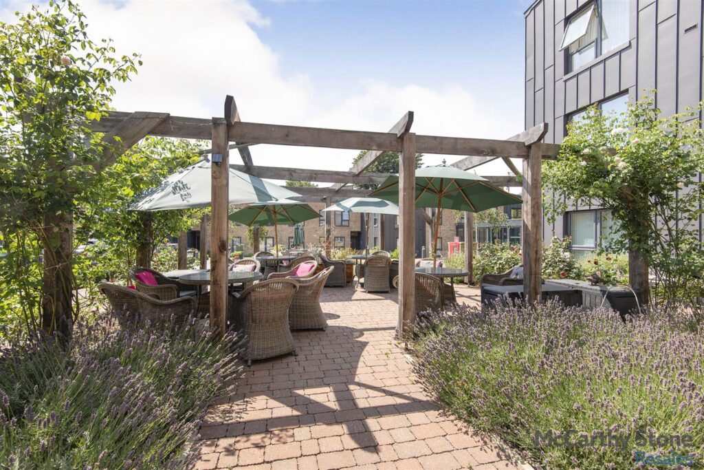 Norton Place, Icknield Way, Baldock SG7 5AN