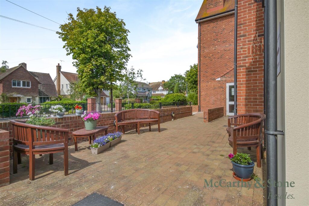 Victoria Gardens. Reglan Road, Frinton-On-Sea, Essex, CO13 9FA