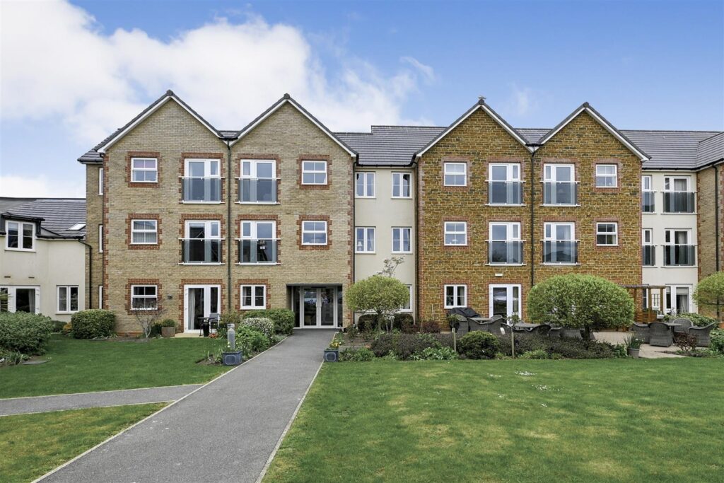 Eastland Grange, 16 Valentine Road, Hunstanton