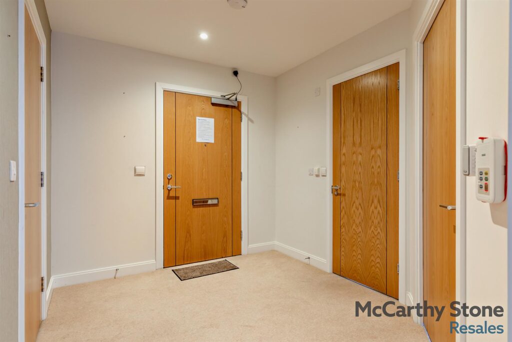 Lambrook Court, Gloucester Road, Larkhall, Bath