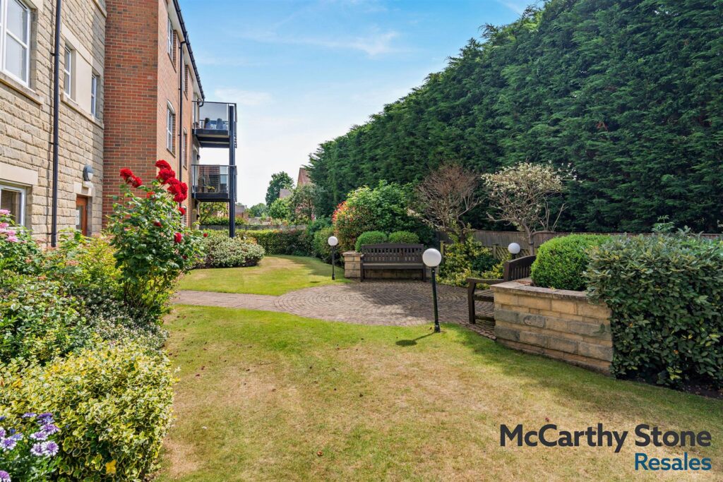 1 Barnes Wallis Court, Charles Briggs Ave, Howden