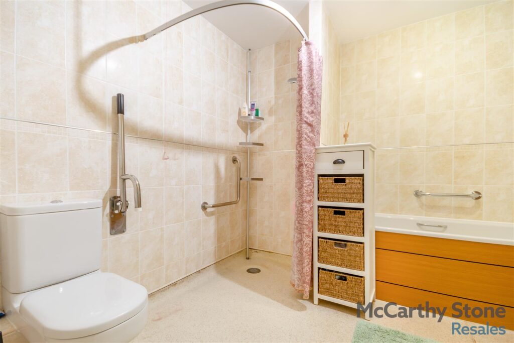Horton Mill Court, Hanbury Road, Droitwich, WR9 8GD