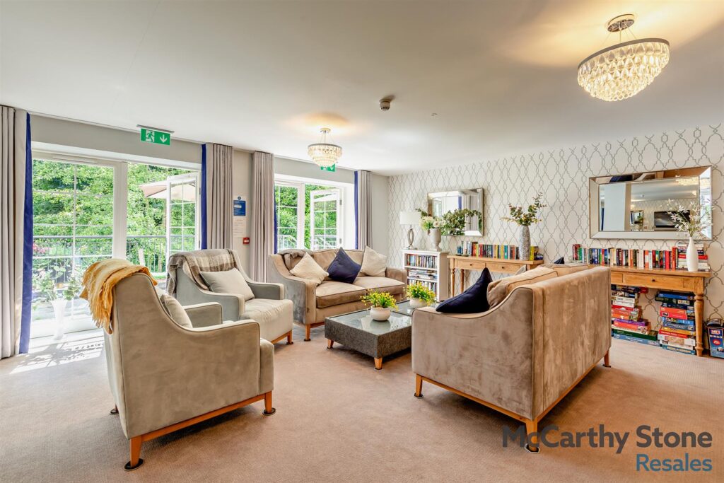 Lambrook Court, Gloucester Road, Larkhall, Bath