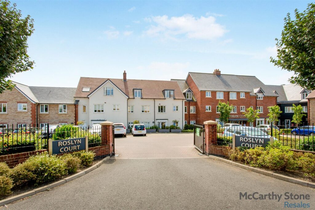 Roslyn Court, Lisle Lane, Ely, Cambridgeshire, CB7 4FA