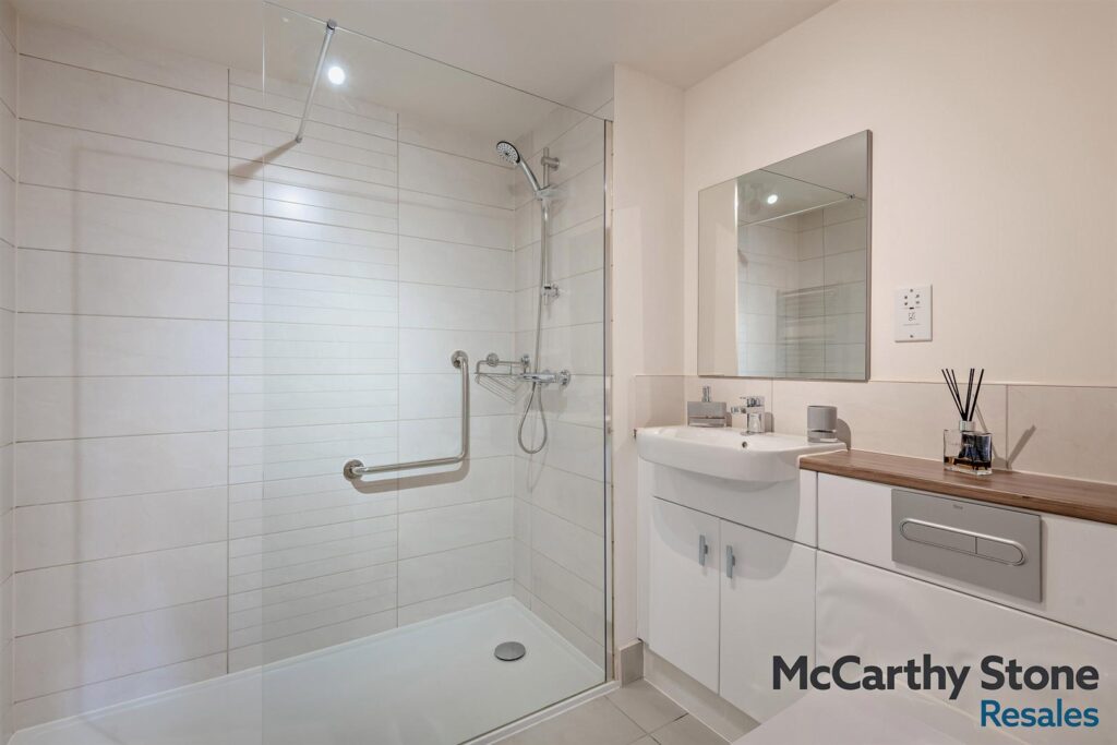 Weavers House, Highgate Hill, Hawkhurst, TN18 4FH