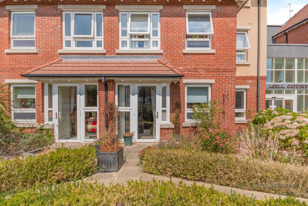 Horton Mill Court, Hanbury Road, Droitwich, WR9 8GD