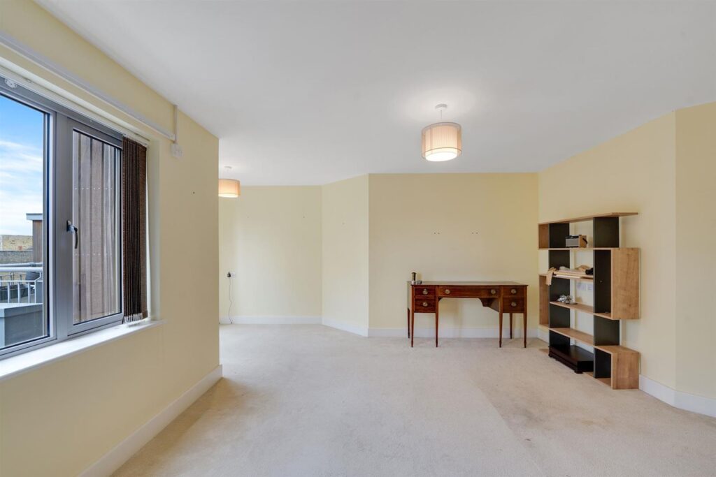 Kingston Road, Raynes Park, London, SW20 8DA