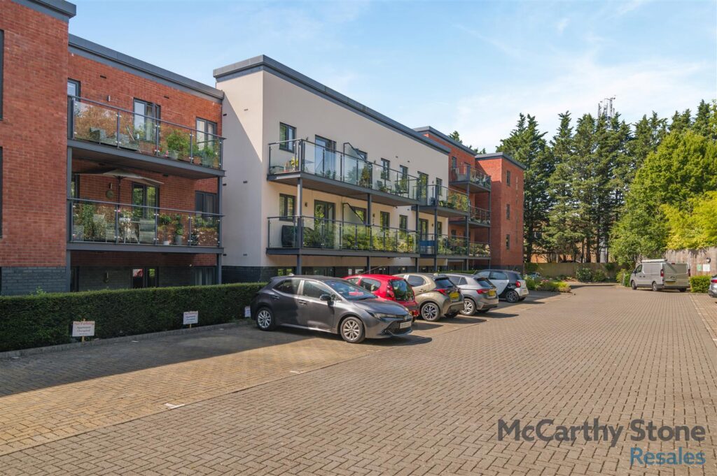 Llys Faith, Ilex Close, Llanishen, Cardiff