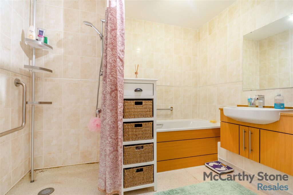 Horton Mill Court, Hanbury Road, Droitwich, WR9 8GD