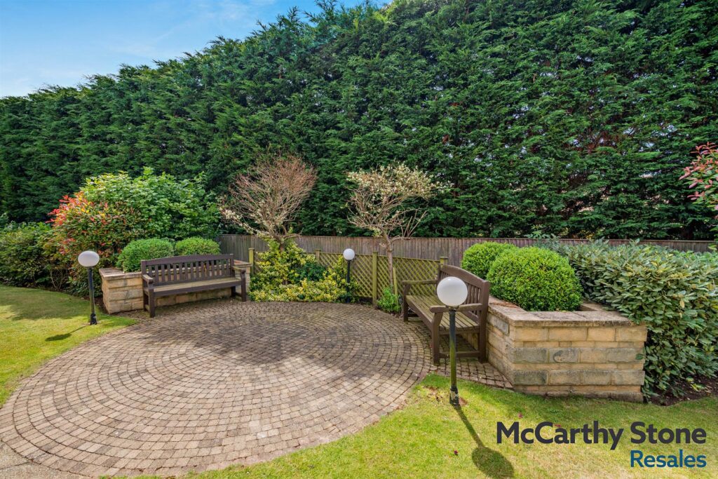 1 Barnes Wallis Court, Charles Briggs Ave, Howden