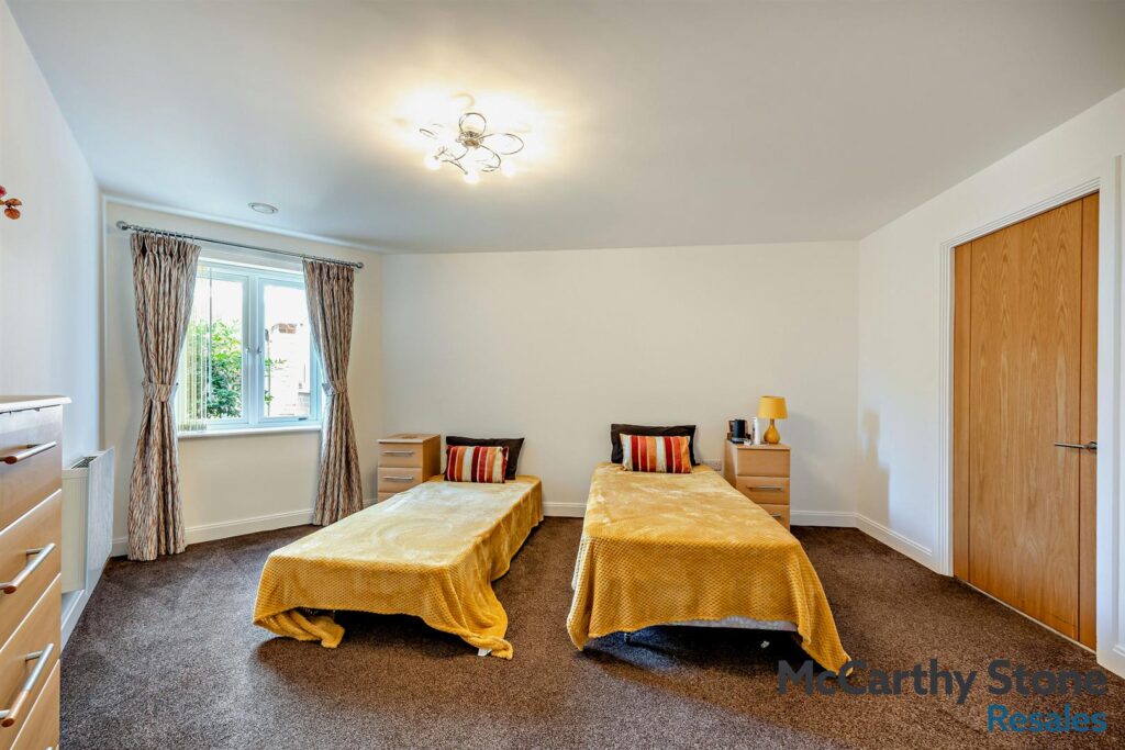 Oak Tree Court, Smallhythe Road, Tenterden, Kent, TN30 7EQ