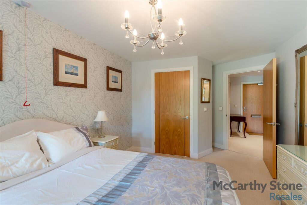 Thorneycroft, Wood Road, Tettenhall, WV6 8PR